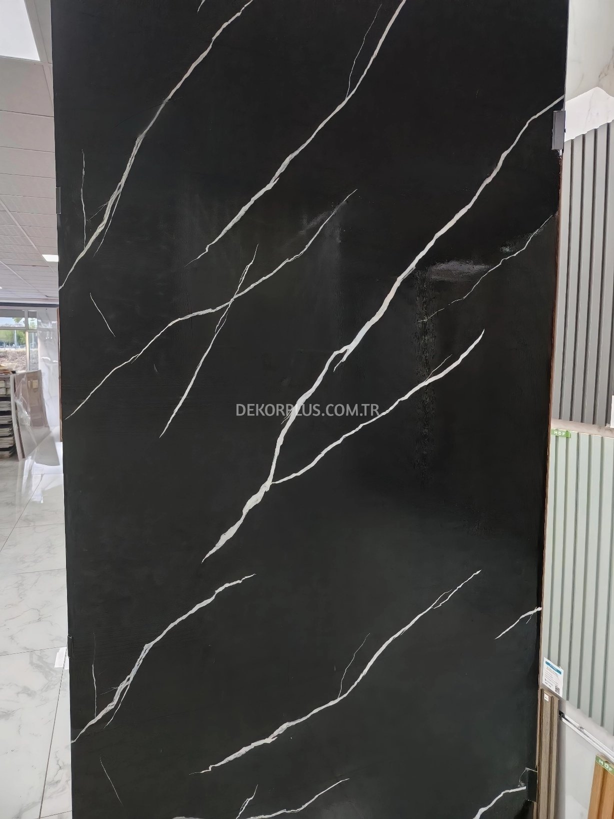 122x244cm Carrara Black Esnek PVC Duvar Paneli