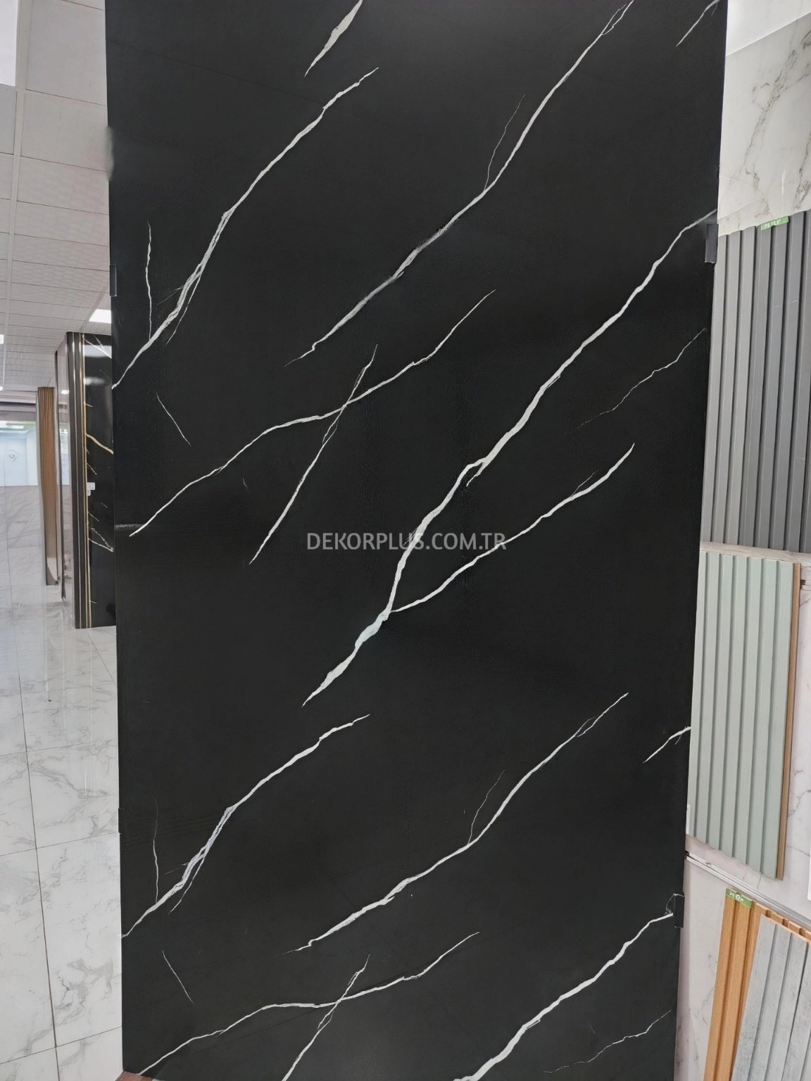 122x244cm Carrara Black Esnek PVC Duvar Paneli - Görsel 2